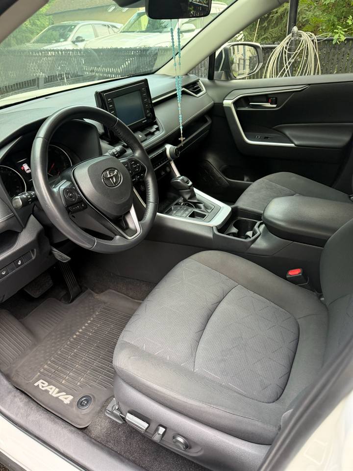 Spotless car interior after Bergen Mobile Wash's interior cleaning service